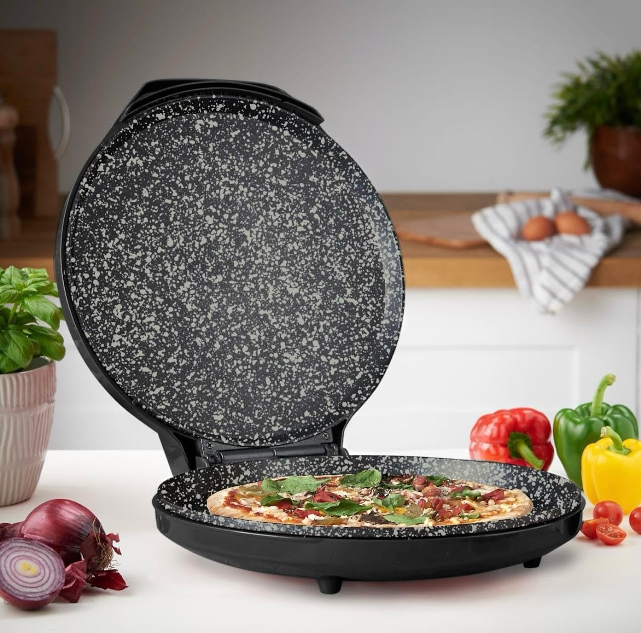 MisterChef Pizza Maker Ceramic Plates Black